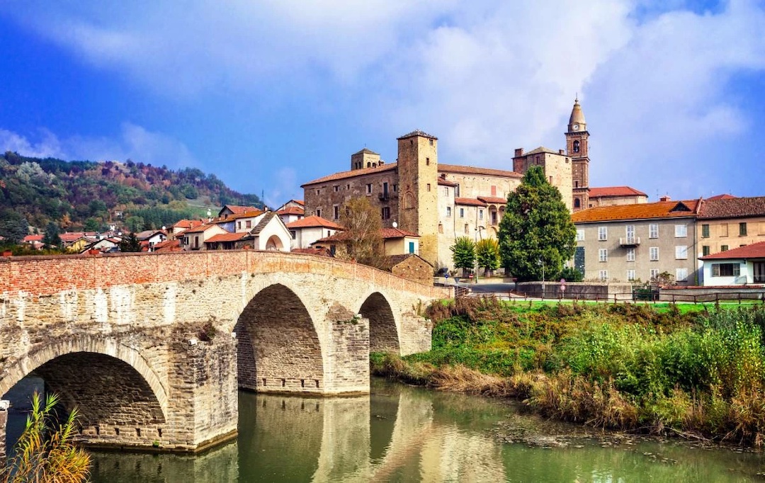 Castello di Monastero Bormida